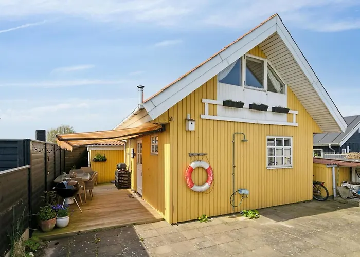 Asgerd - 20m From The Sea By Interhome *